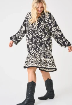 CARAJA Robe courte