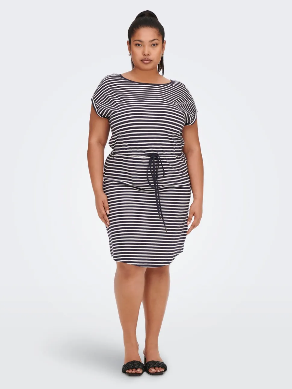 CARAPRIL Robe courte
