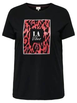 CARBOOSTERY T-shirt
