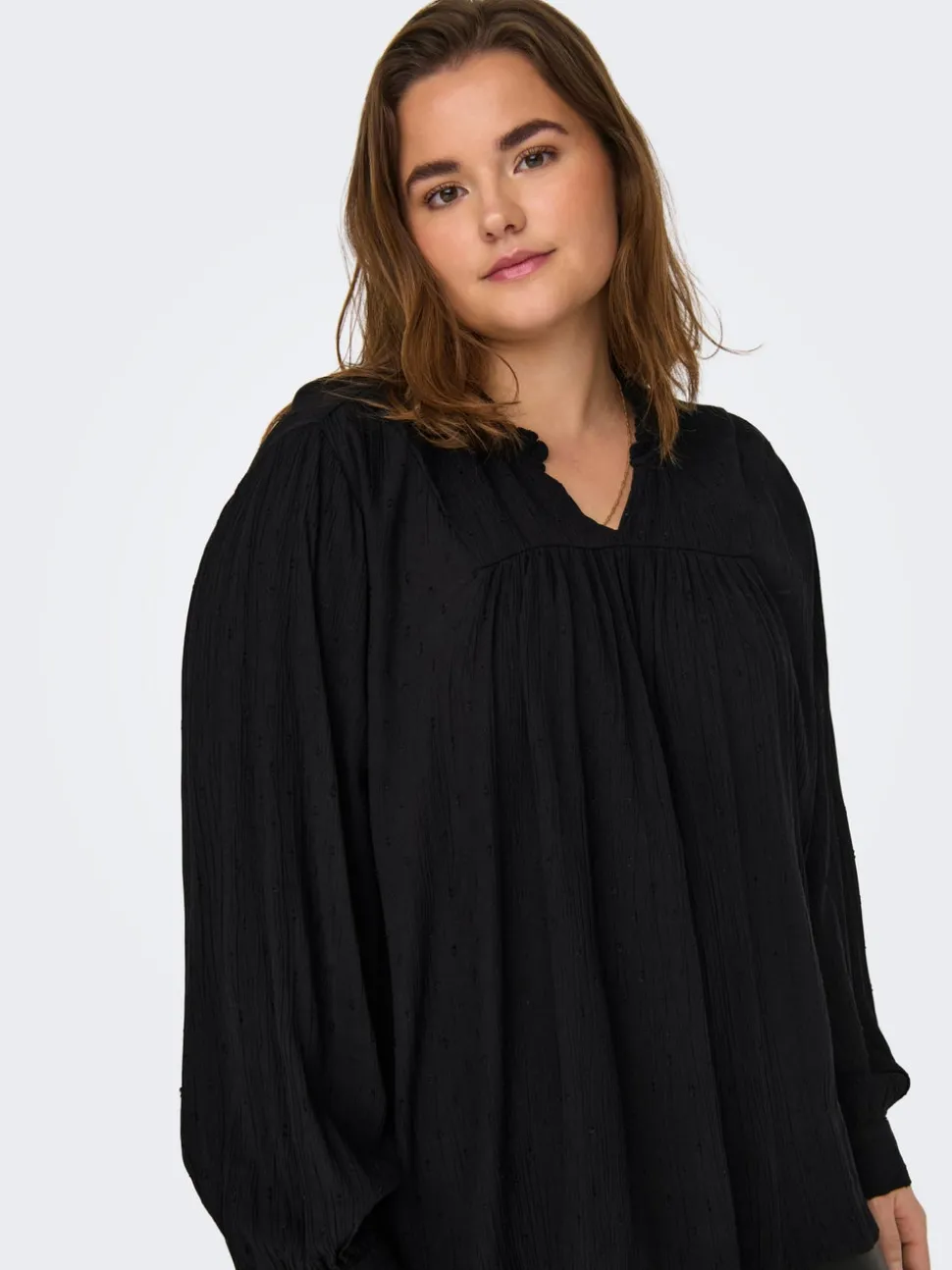 CARCECILIA Top