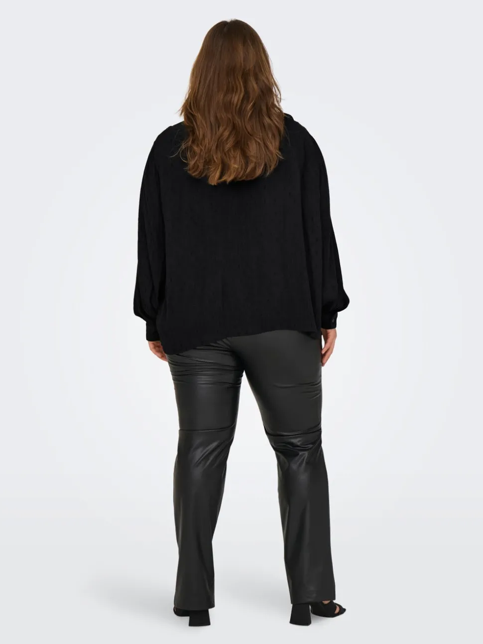CARCECILIA Top