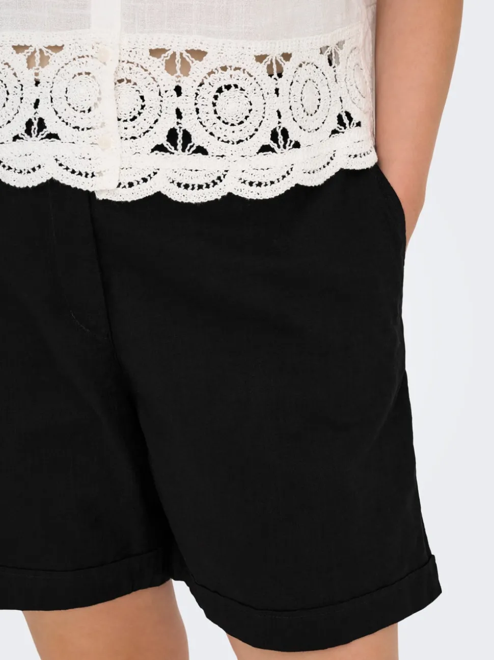 CARCOCO Regular Fit Short
