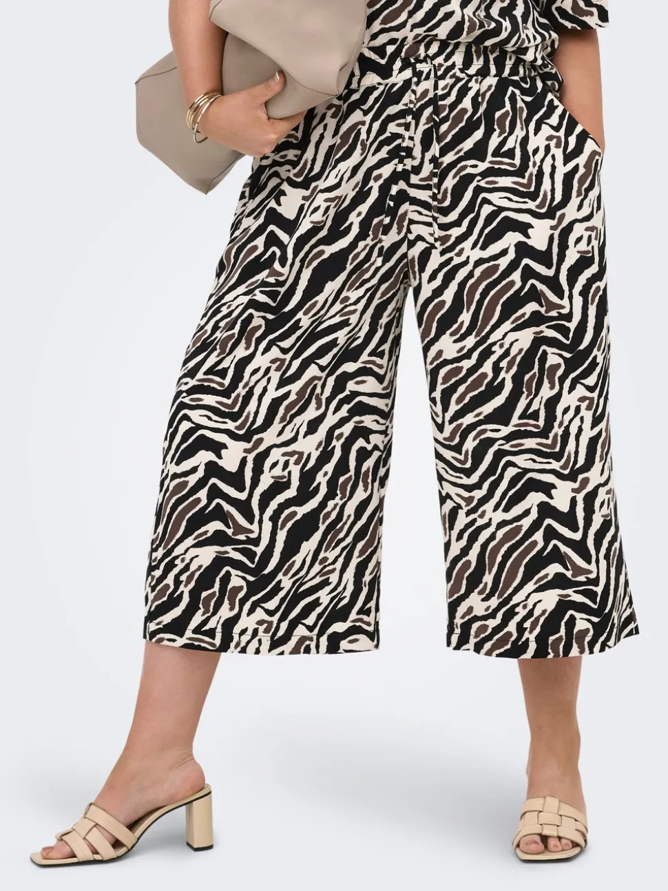CARELITE Cropped Fit Jupe culotte
