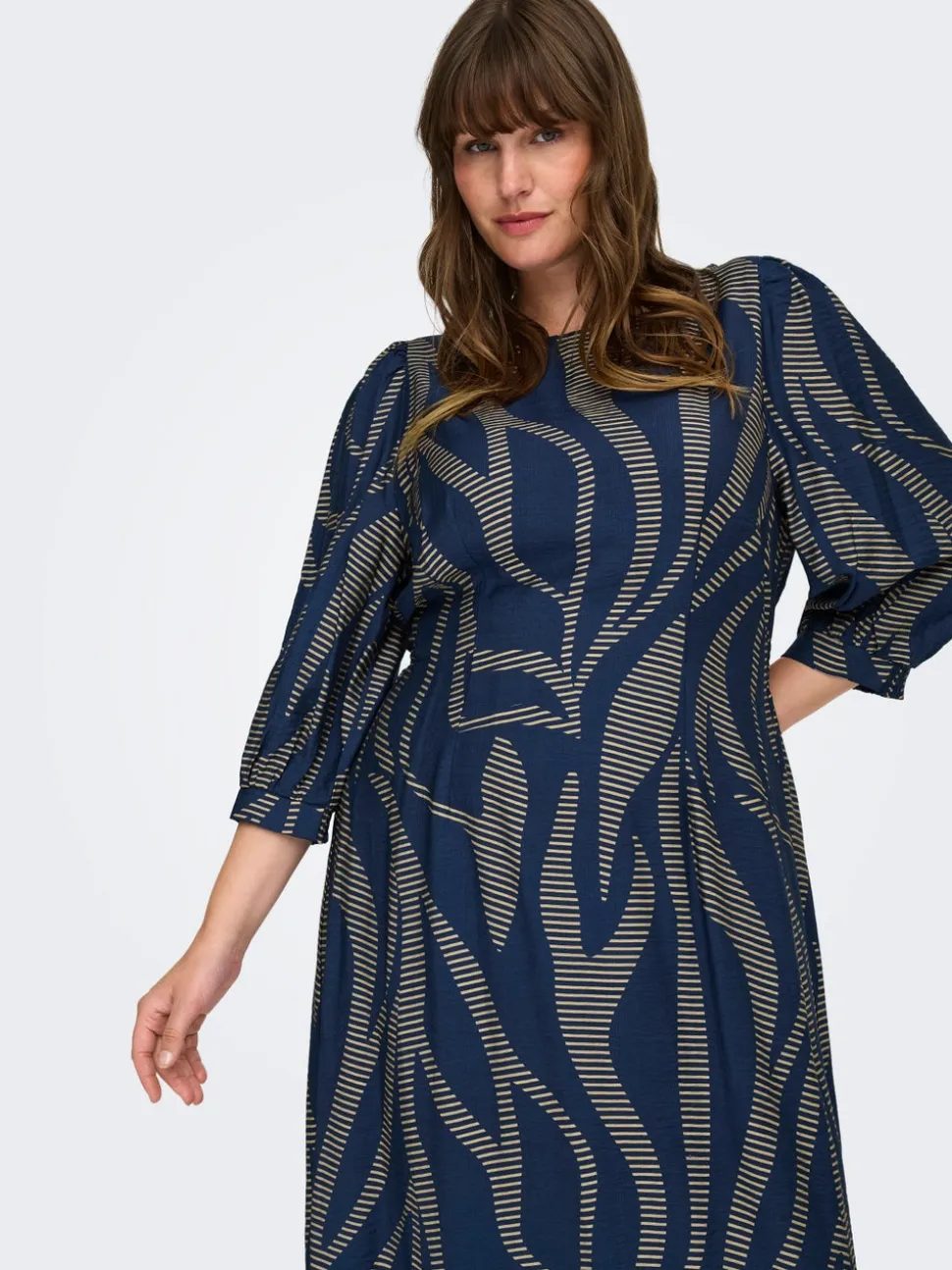 CARFANNIL Robe midi