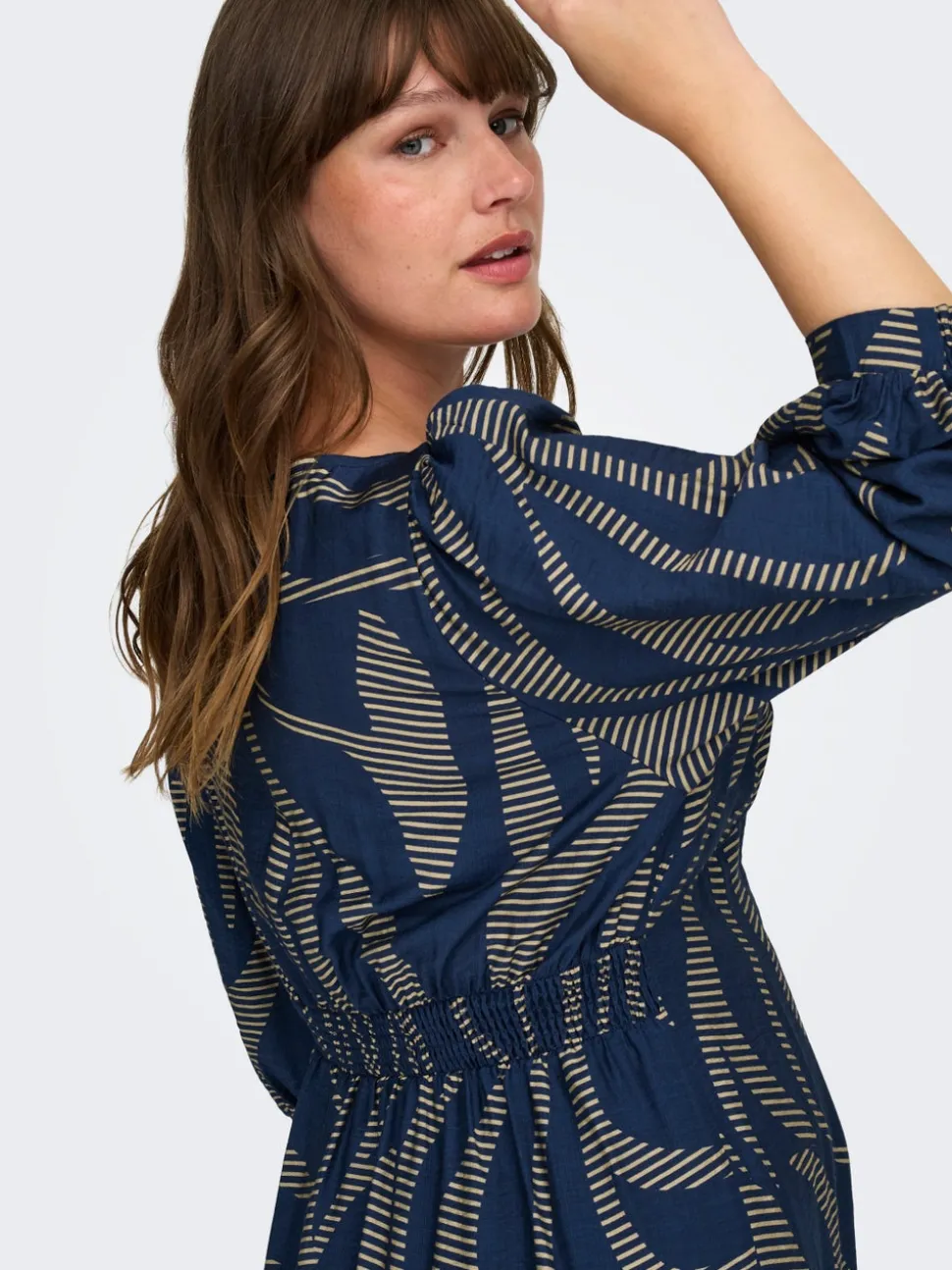 CARFANNIL Robe midi