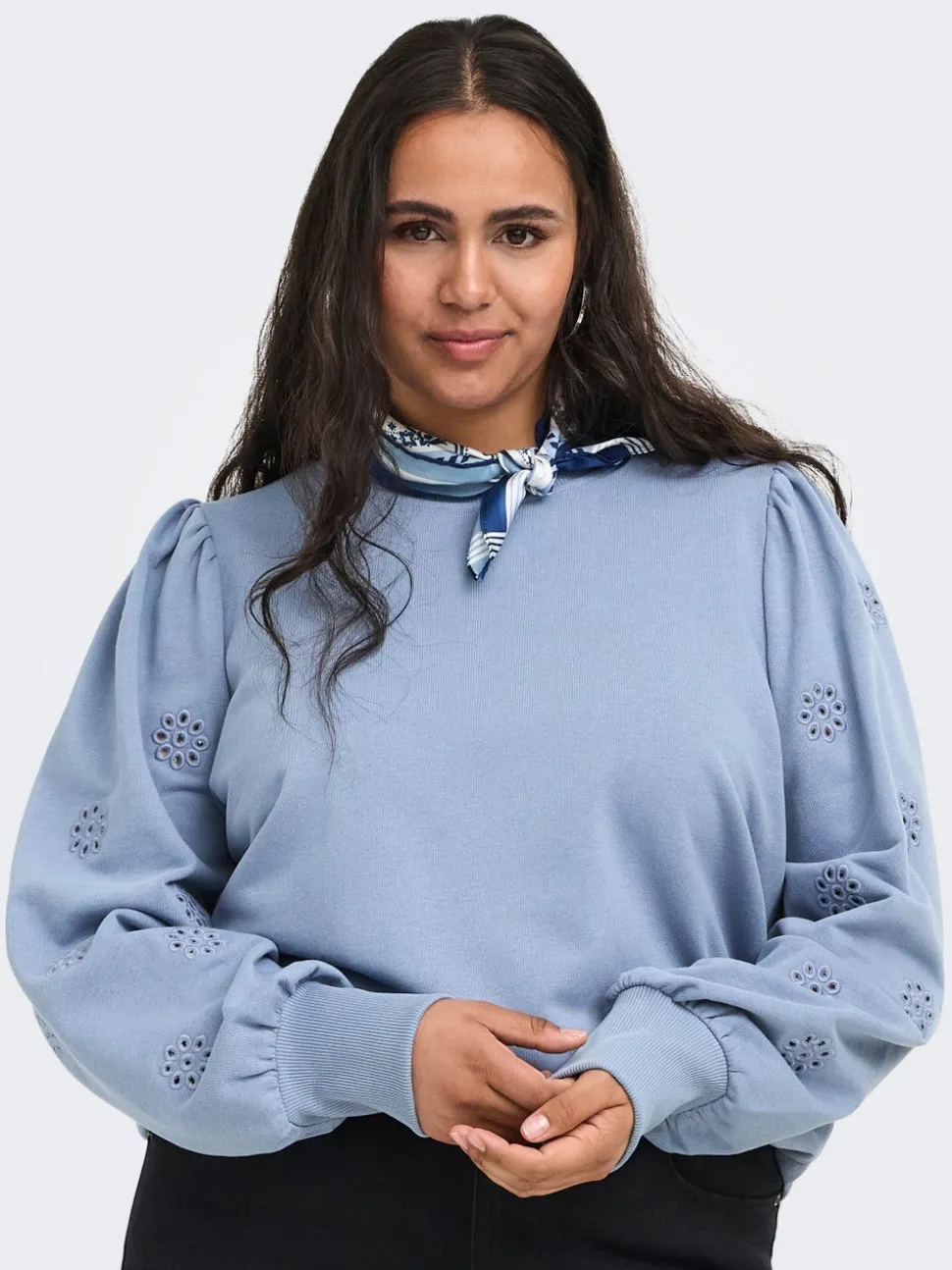 CARFEMME Sweat-shirts