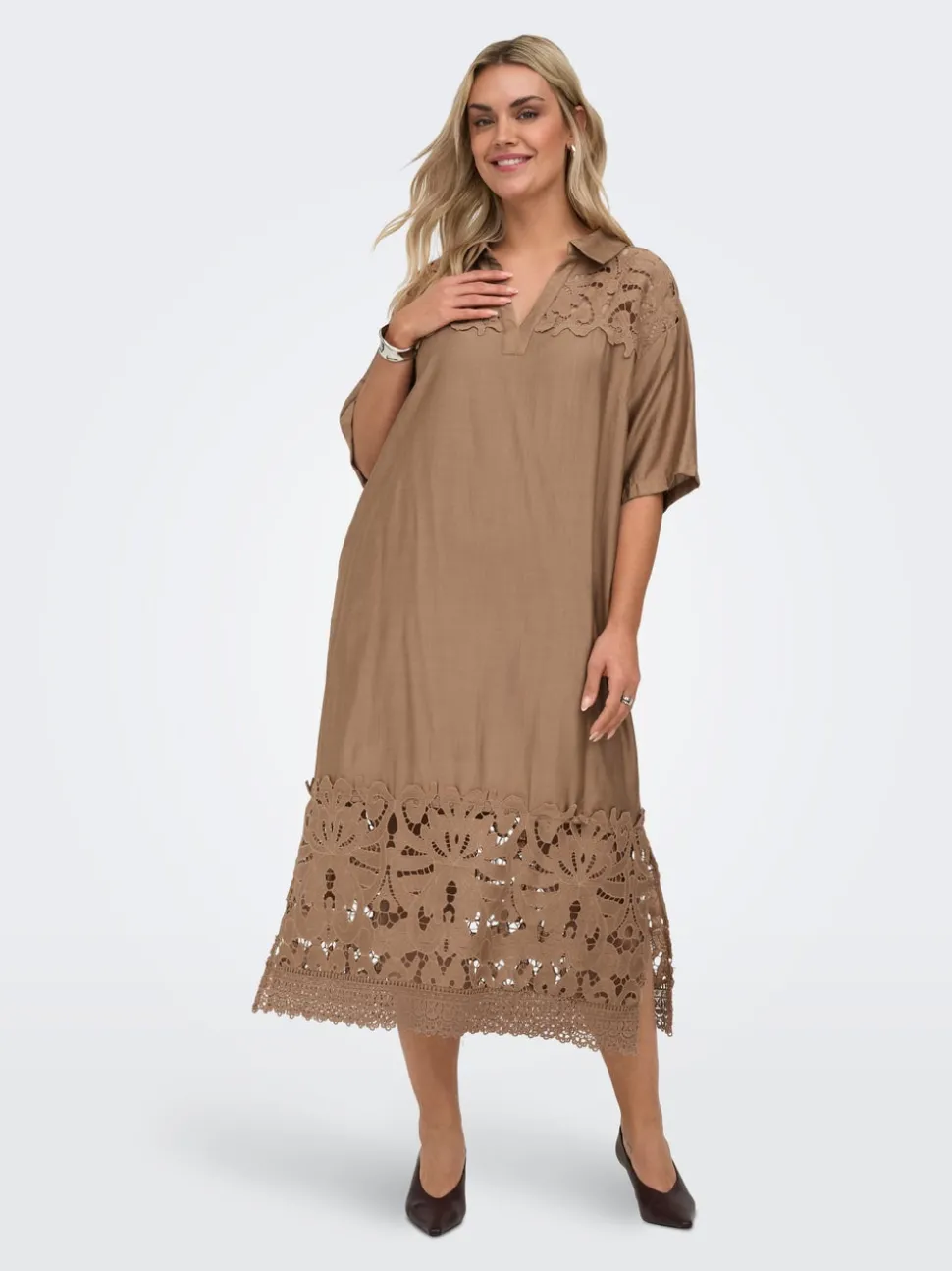 CARGELINA Robe midi