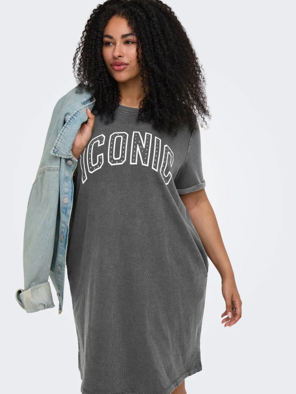 CARKAYLEE Robe courte