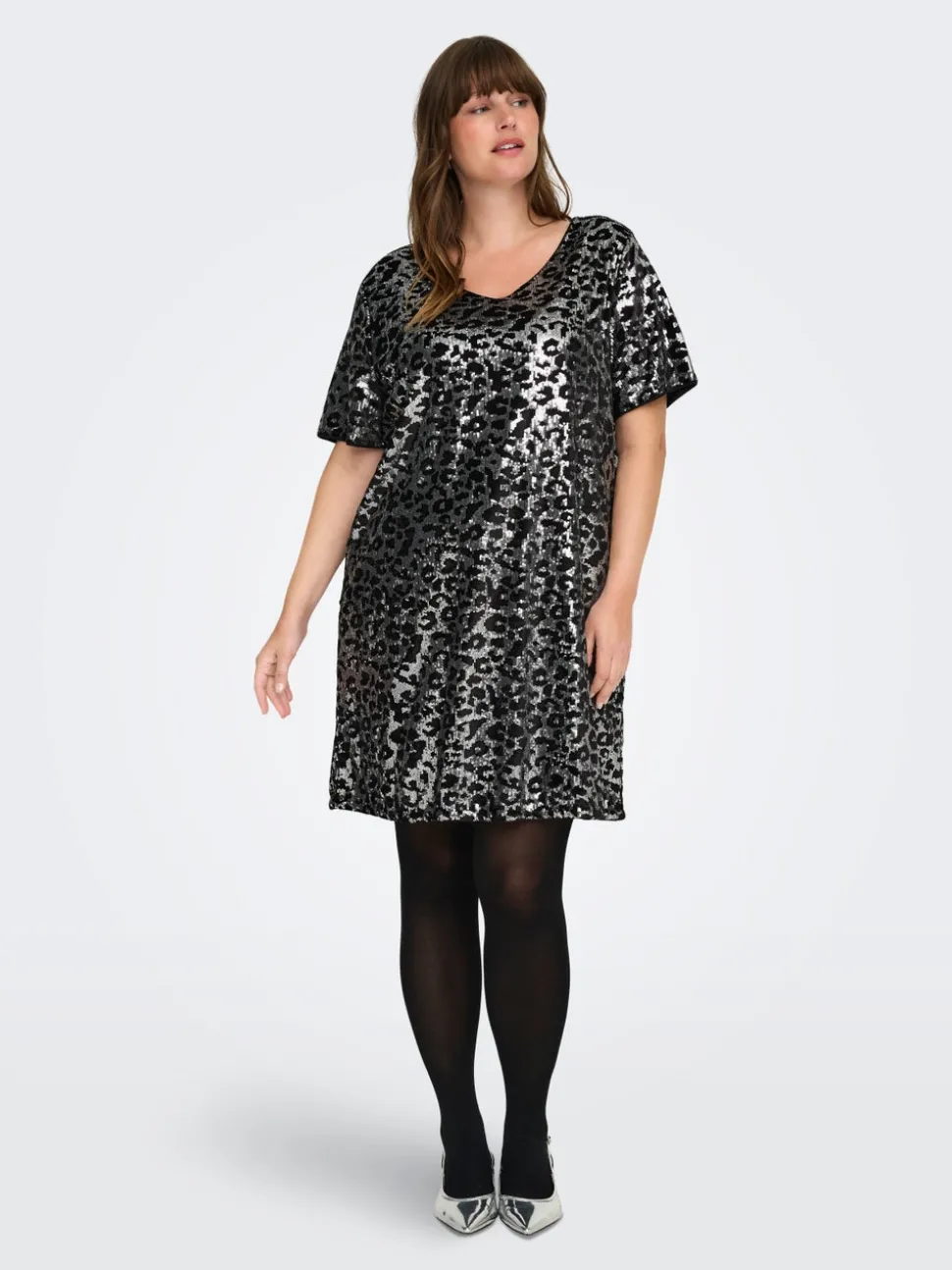 CARLEONORA Robe courte