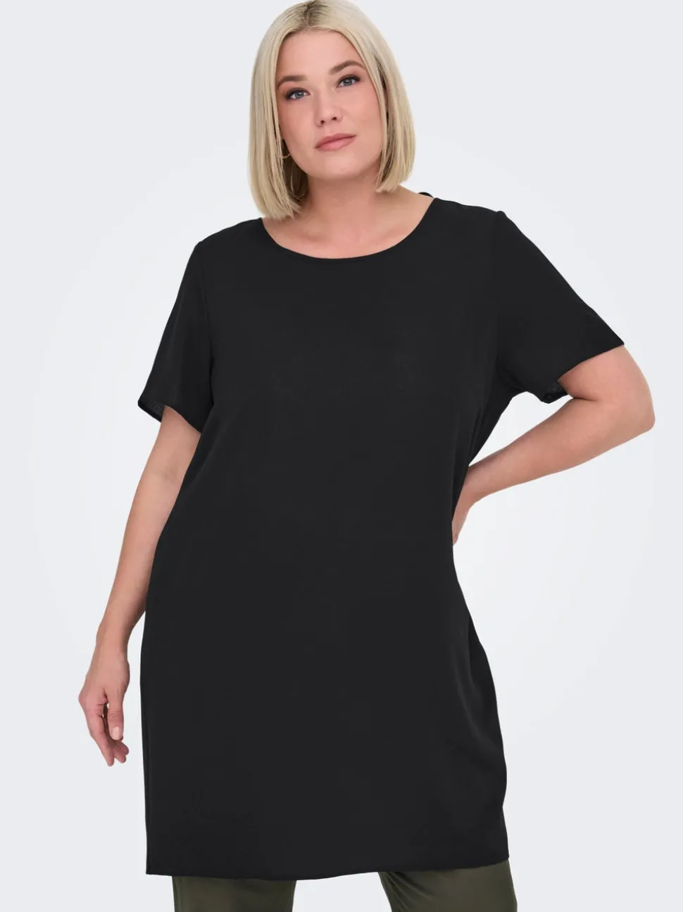 CARLUX Robe courte