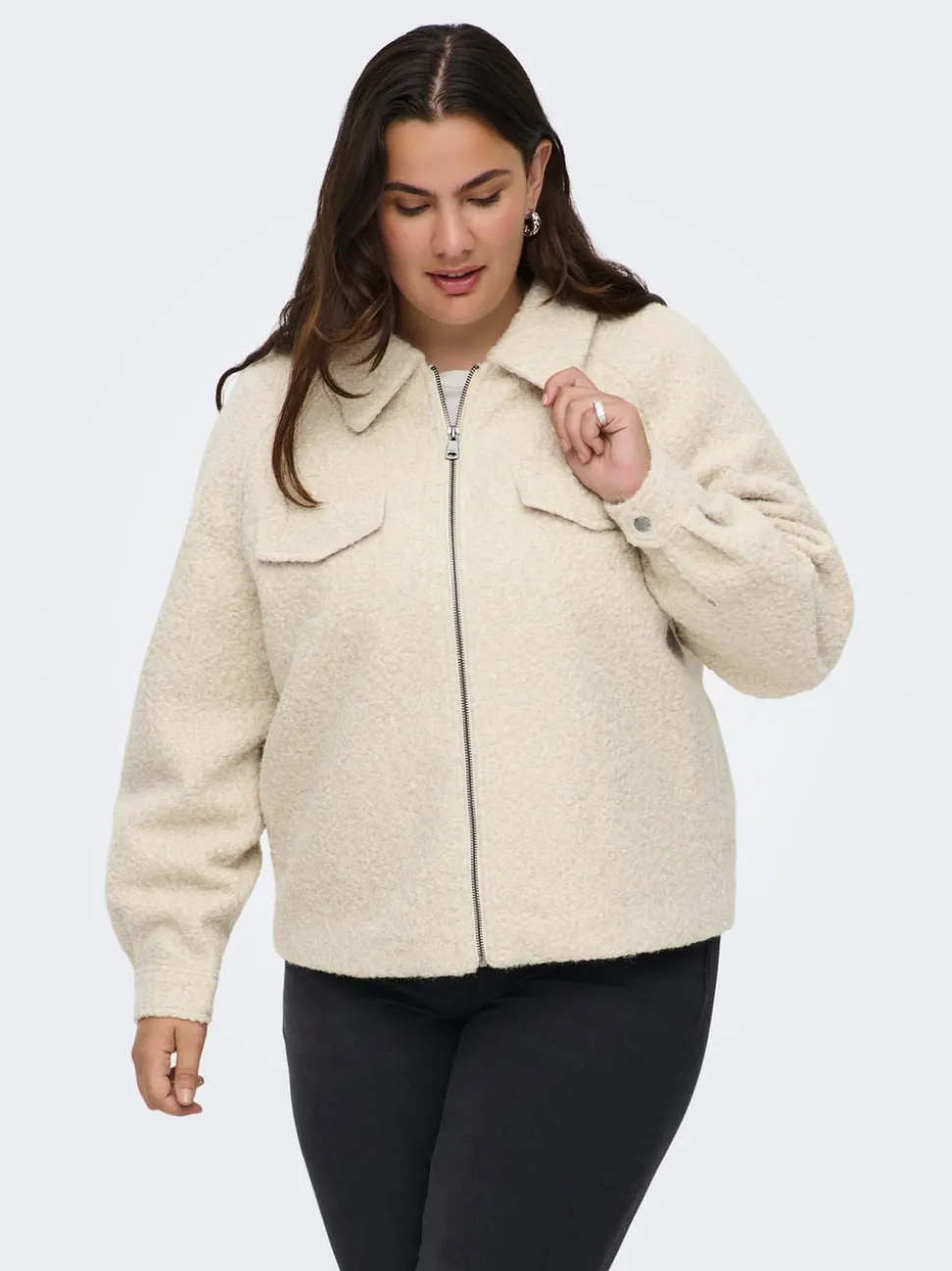 CARMALO Veste