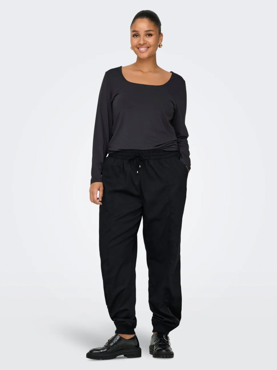 CARMELIA Loose Fit Pantalon