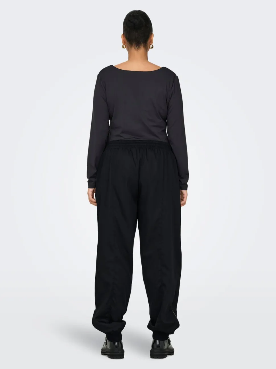 CARMELIA Loose Fit Pantalon