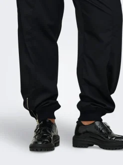 CARMELIA Loose Fit Pantalon