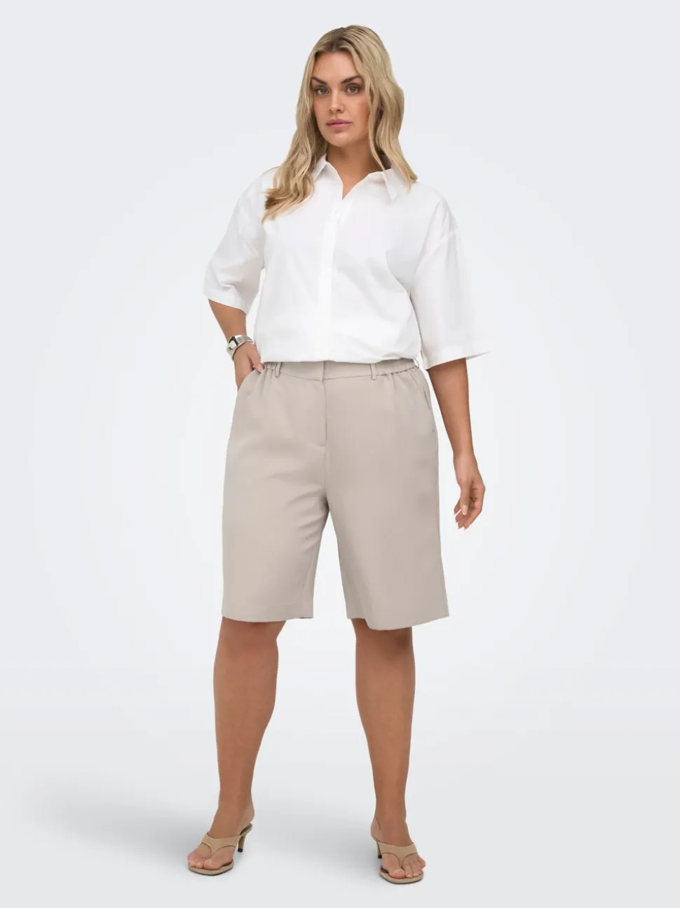 CARMIA Taille haute Regular Fit Short