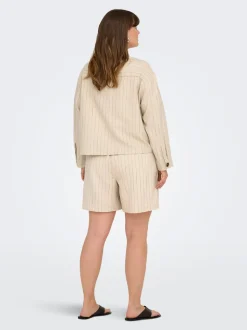 CARMONICA Veste