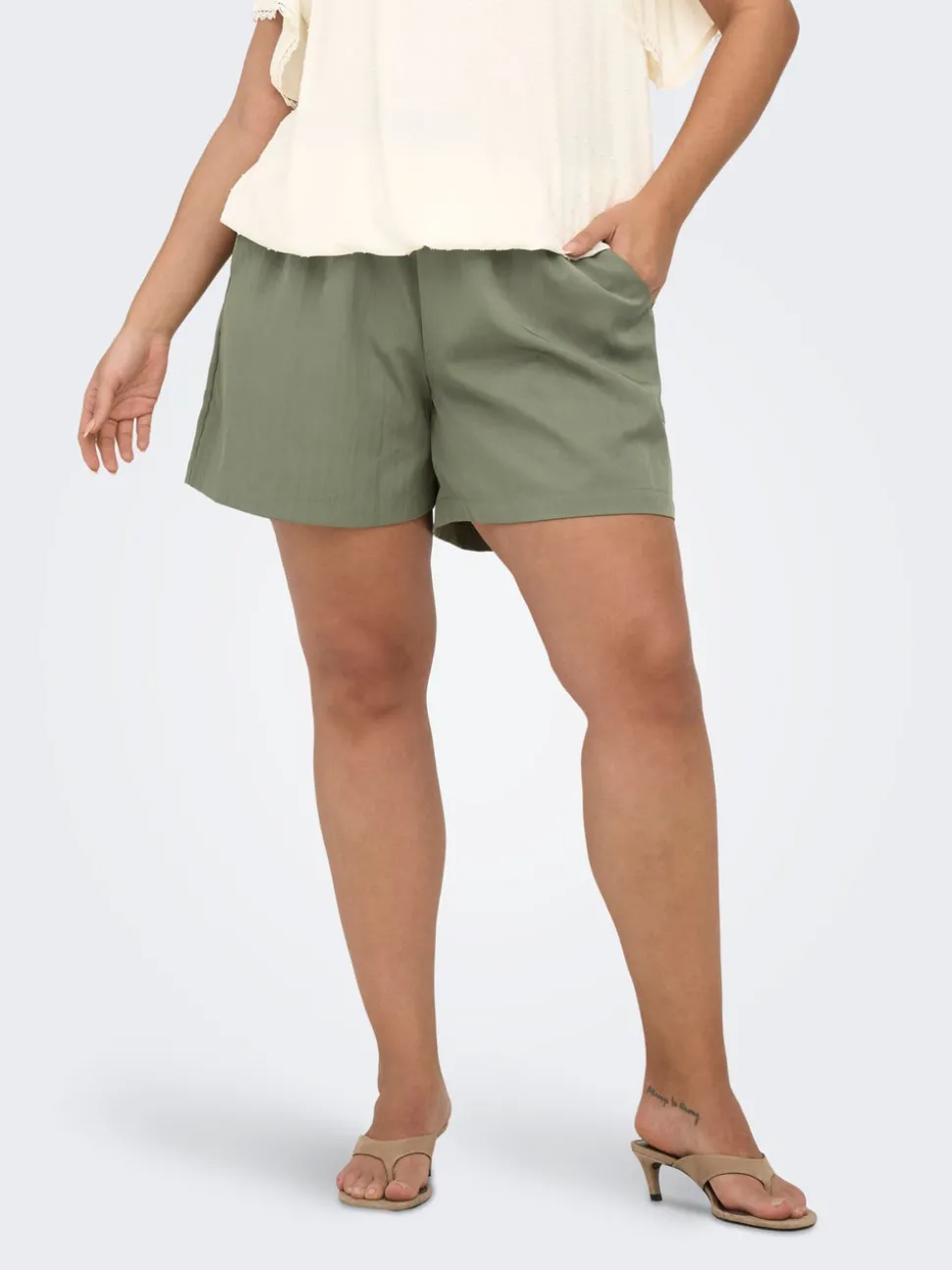 CARPERI Regular Fit Short