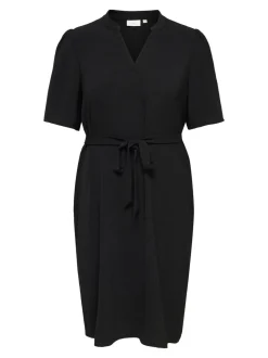 CARPLANA Robe courte