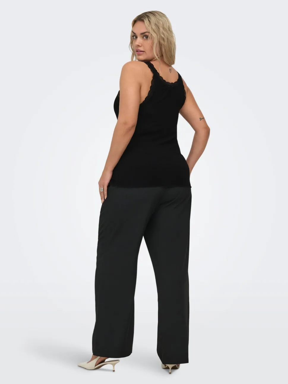 CARSARA Top