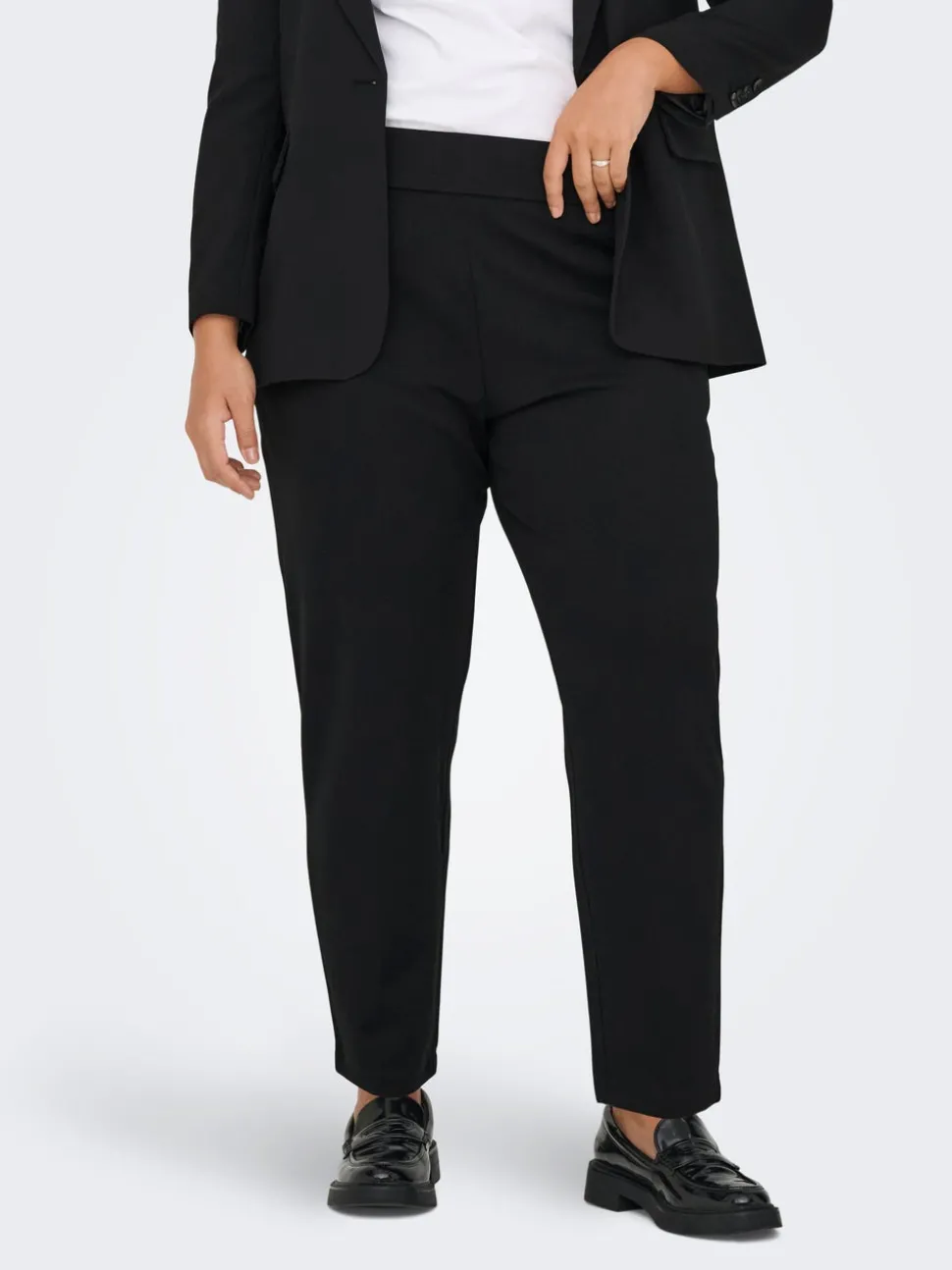 CARSTILLA pantalon cigarette