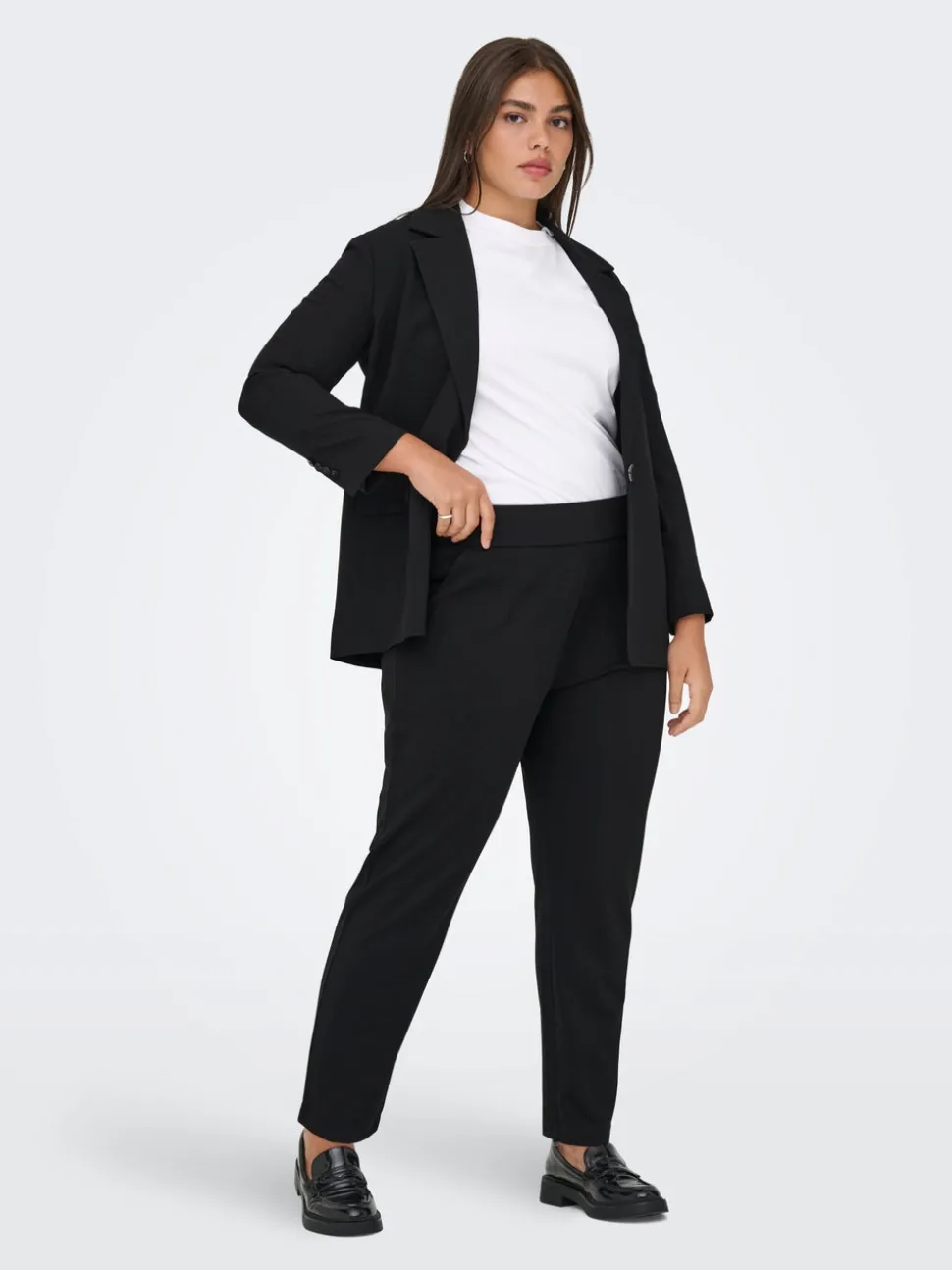 CARSTILLA pantalon cigarette
