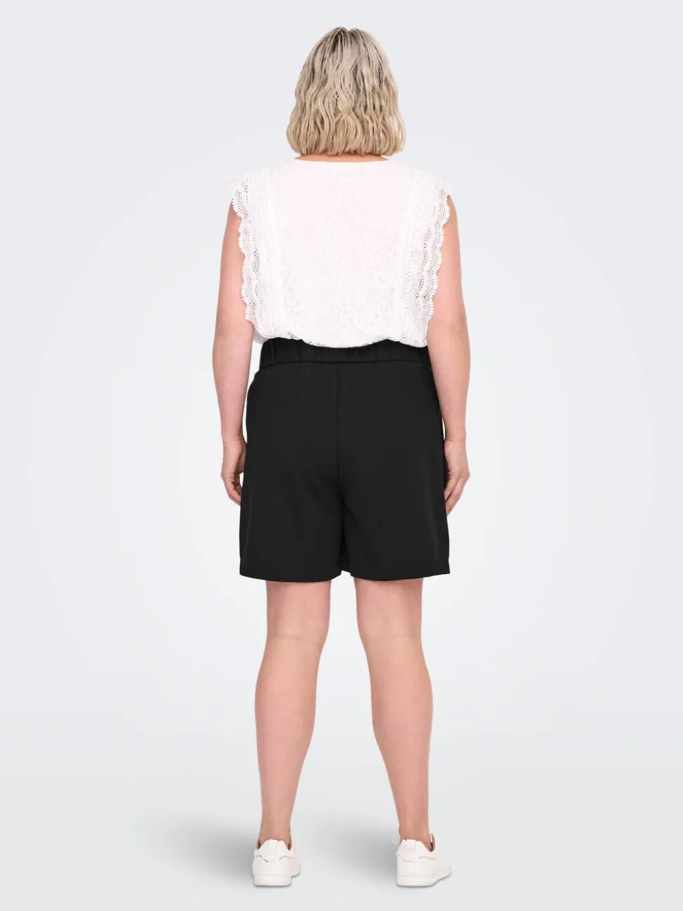 CARSTILLA Regular Fit Short
