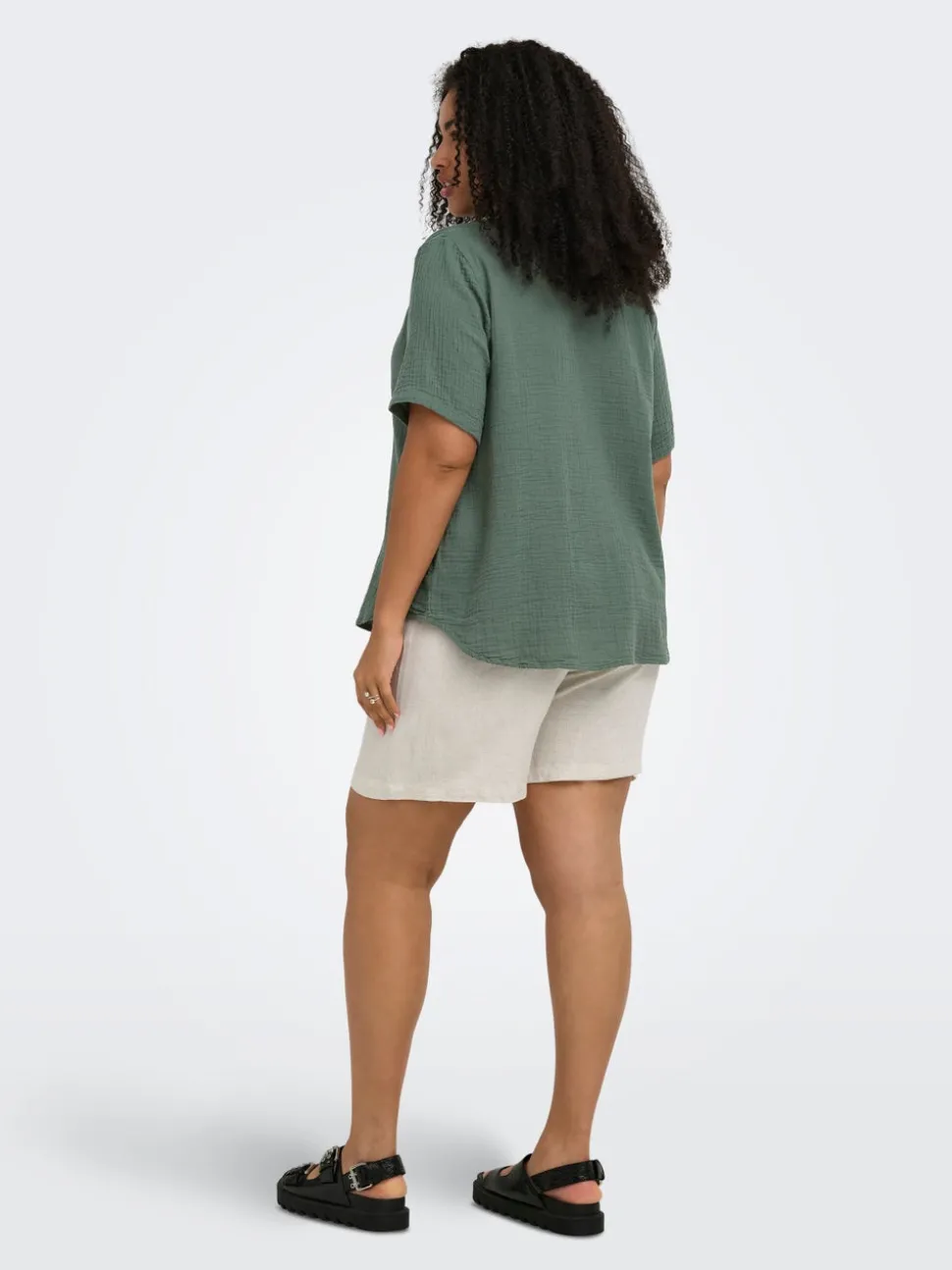 CARTHYRA Top