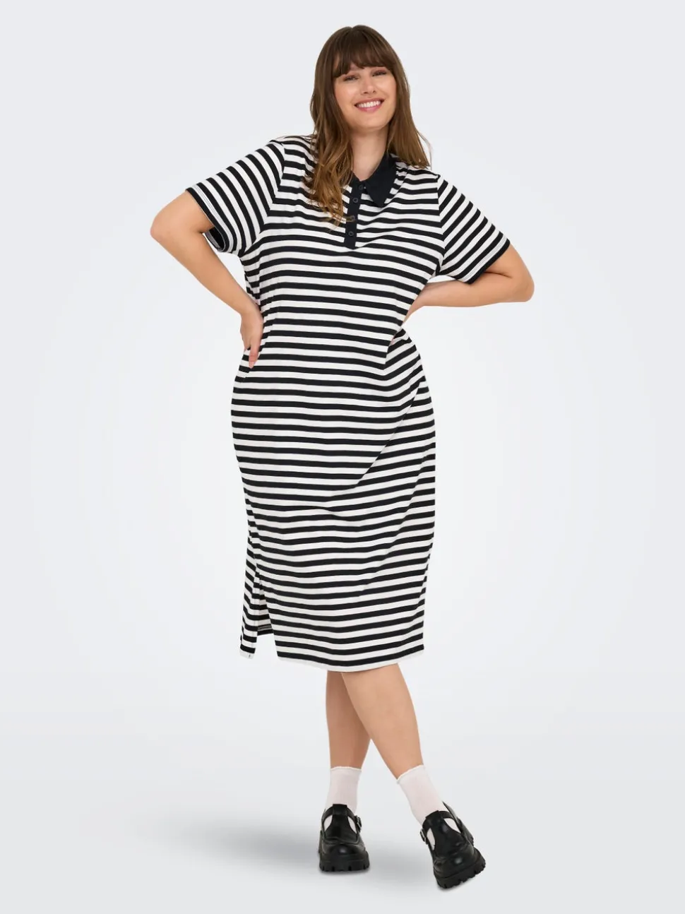 CARVELIA Robe midi