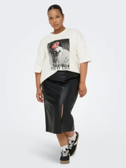 CARWINOVA T-shirt