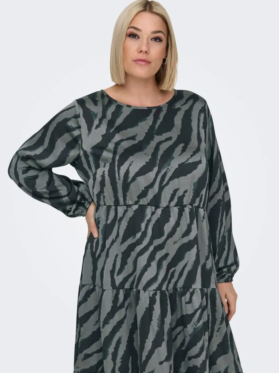 CARZORRA Robe midi