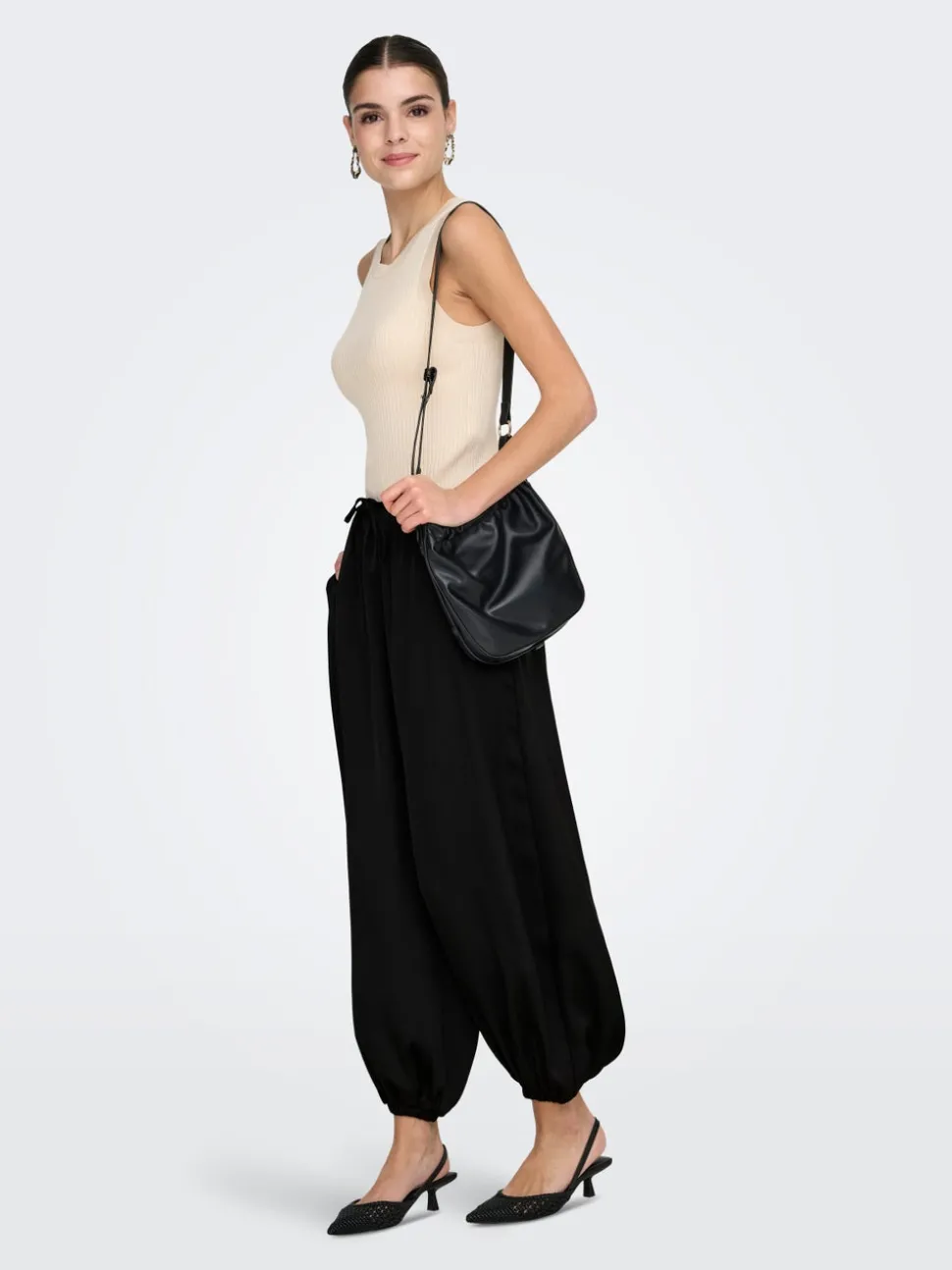 JDYCASSY Balloon Fit Pantalon à jambe large
