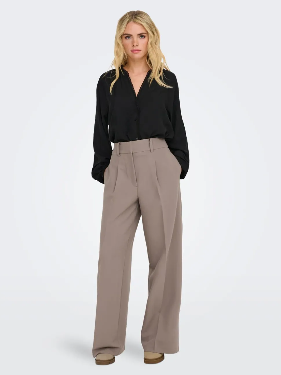 JDYCILLE Straight Fit Pantalon