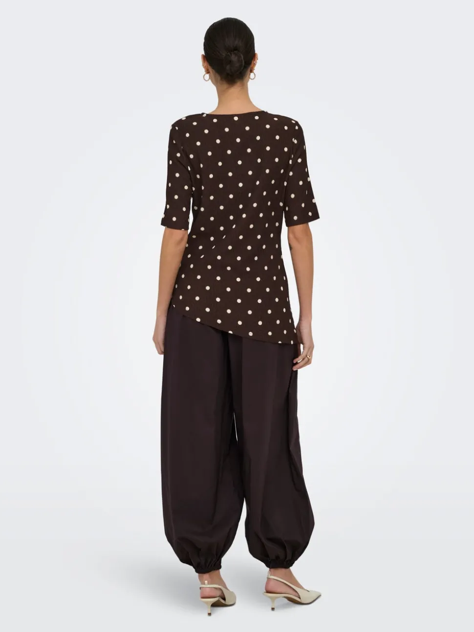 JDYDEBBIE Top asymétrique