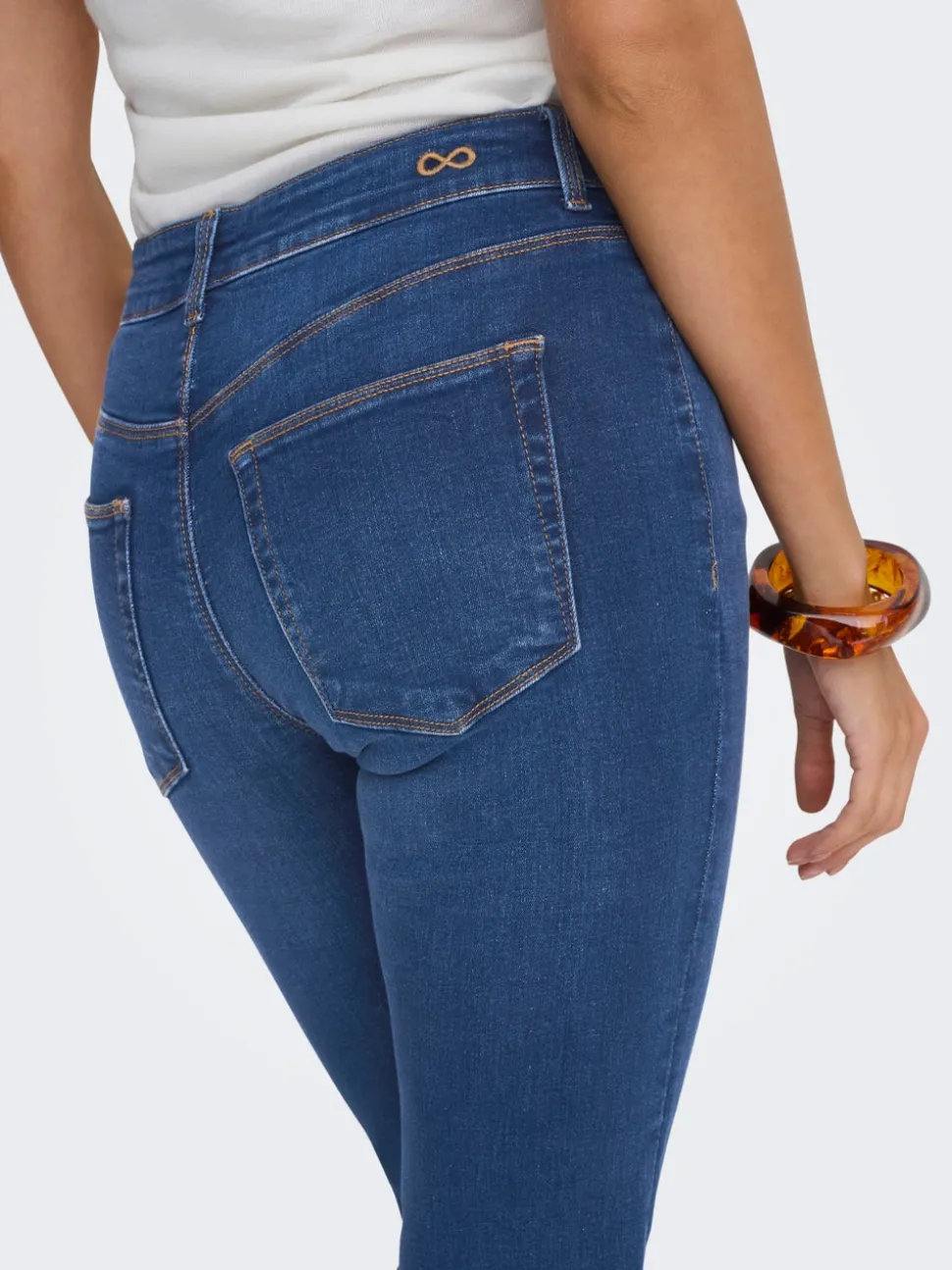 JDYFINA Taille moyenne Straight Fit Jeans