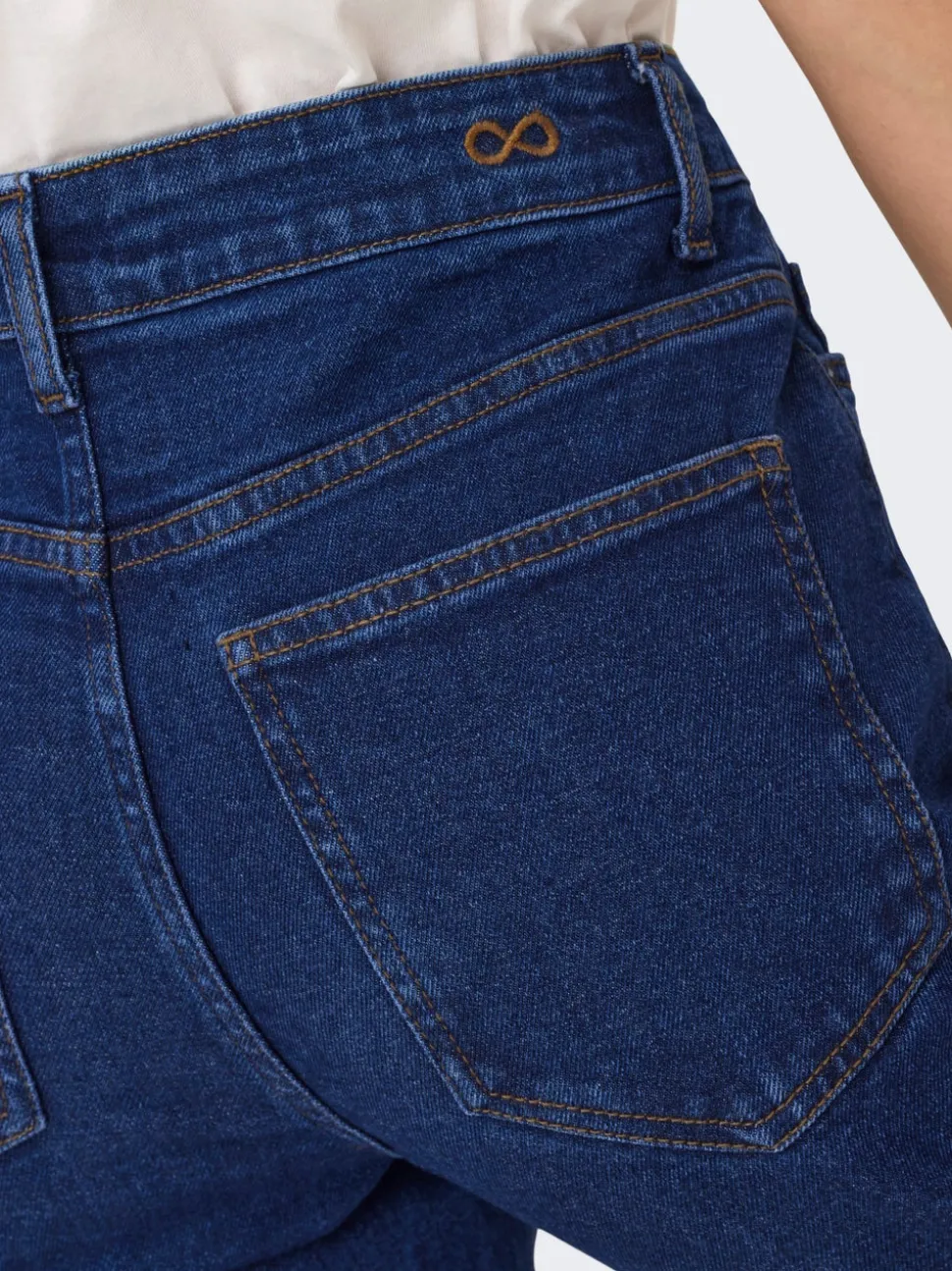 JDYLULLU Taille haute Straight Fit Longueur cheville Jeans