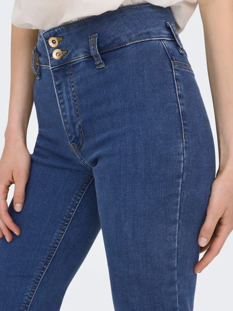 JDYNEWNIKKI Taille haute Flared Fit Jeans