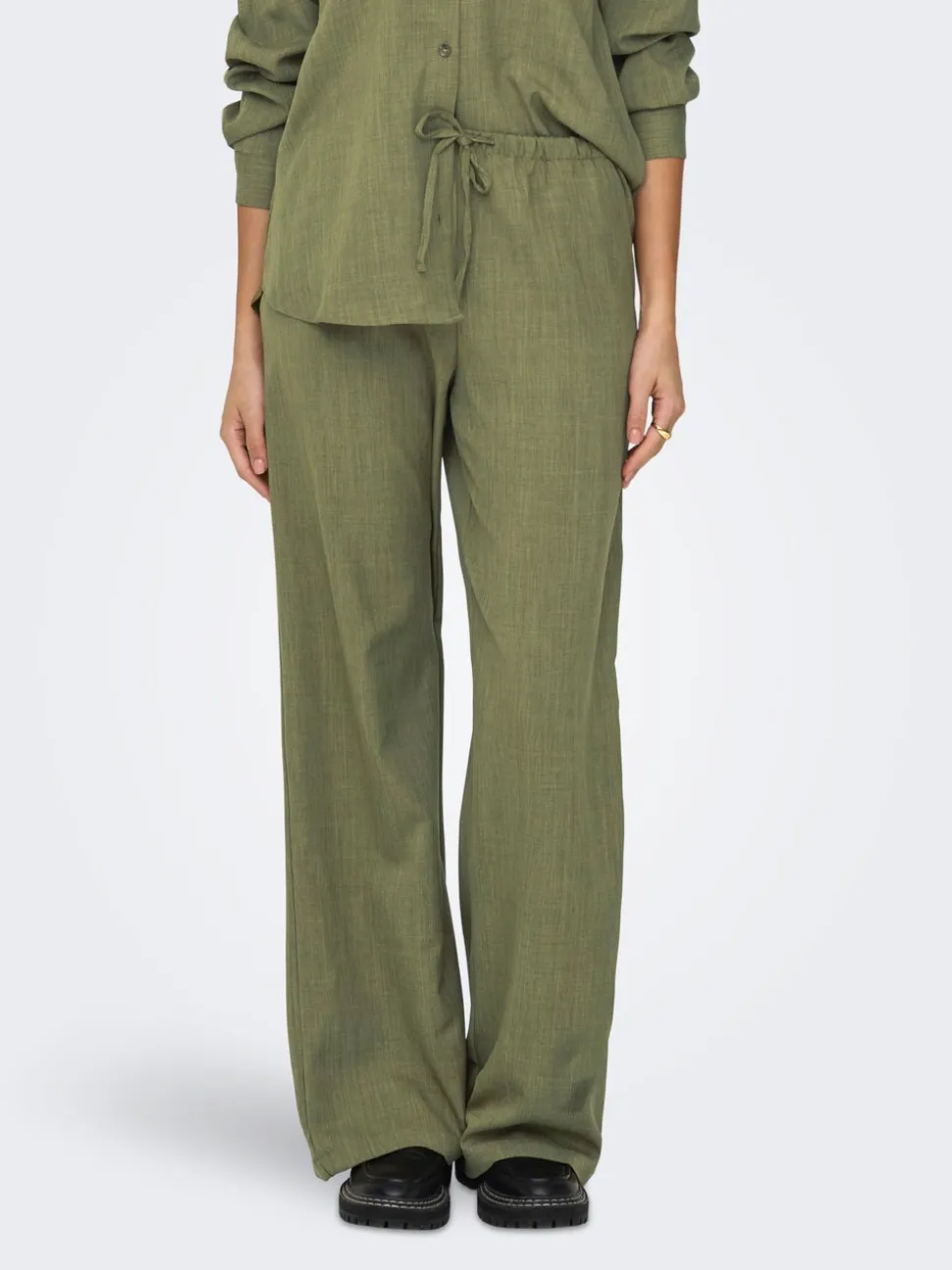 JDYNINA Wide Leg Fit Pantalon à jambe large