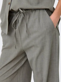 JDYNINA Wide Leg Fit Pantalon à jambe large