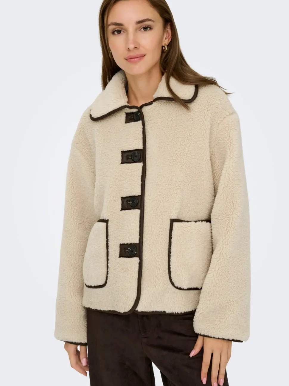 JDYNOELLA Manteau en peluche