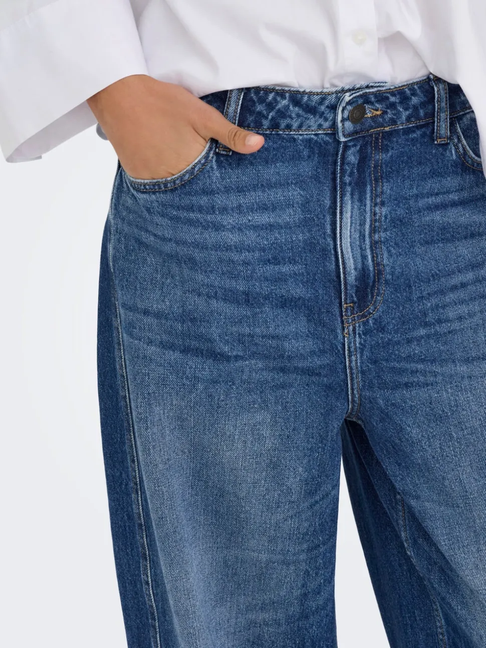 JDYSUSIE Taille moyenne Coupe barrel Jeans