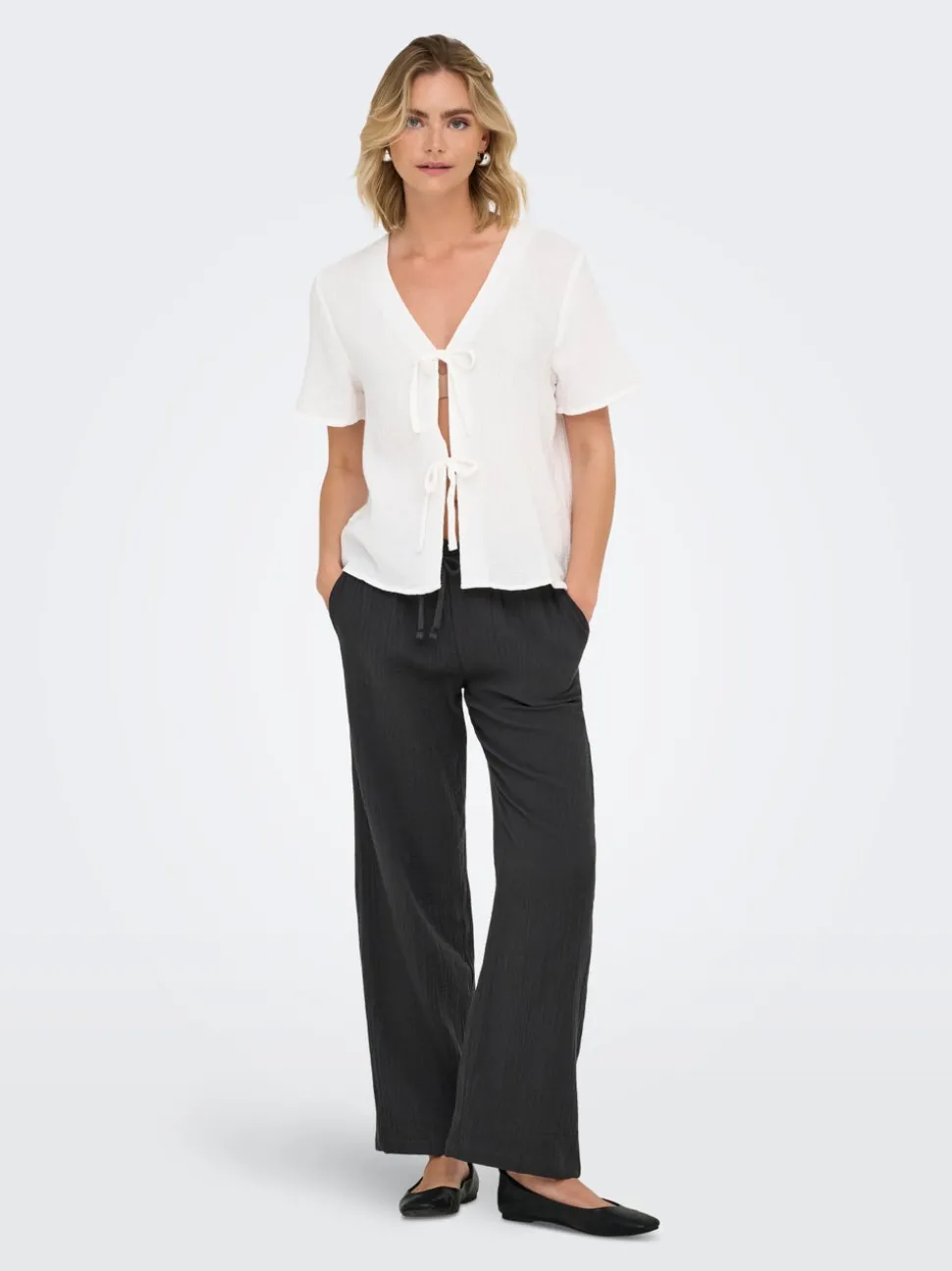 JDYTHEIS Wide Leg Fit Pantalon à jambe large