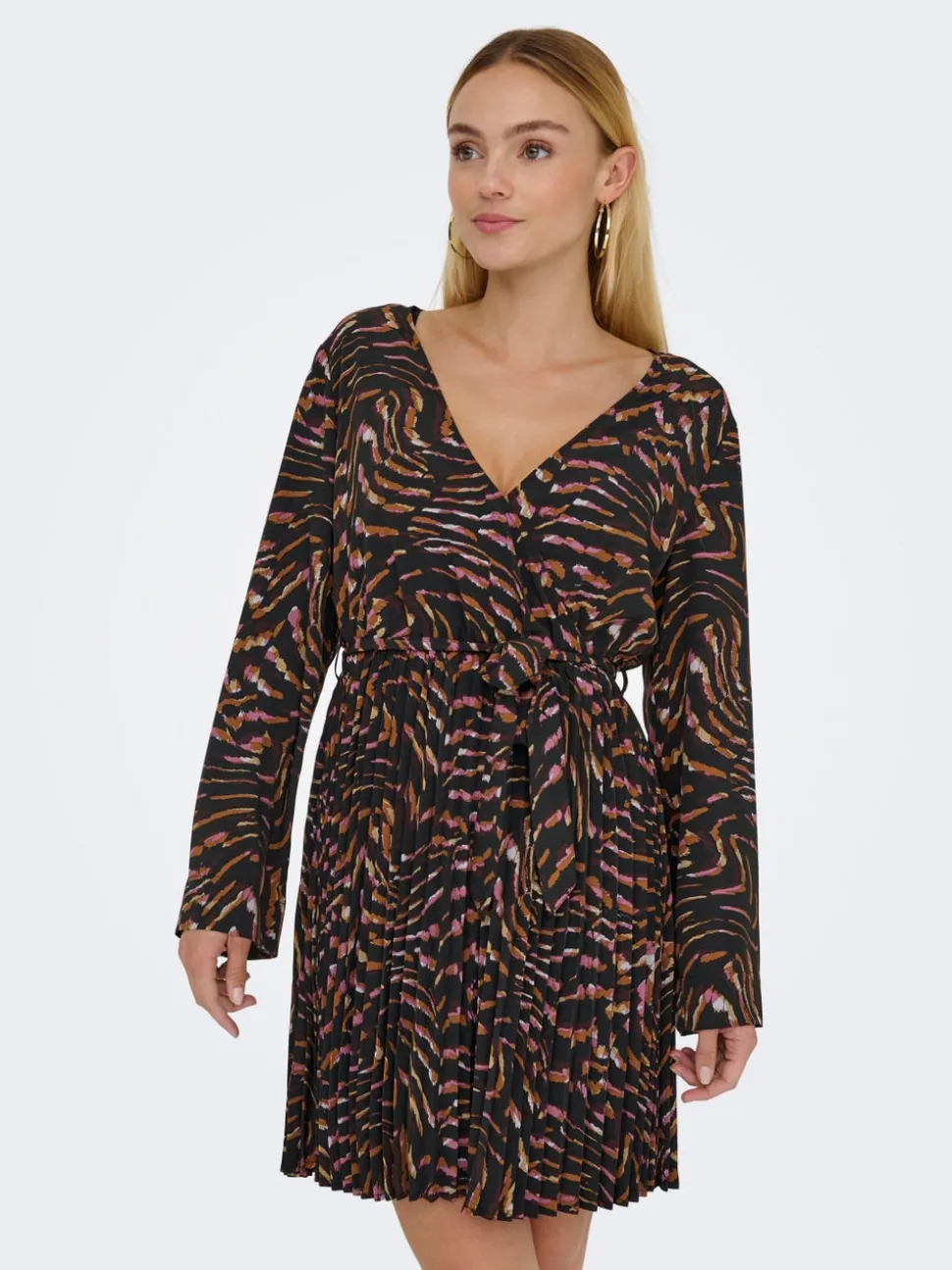 JDYTHILDA Robe courte