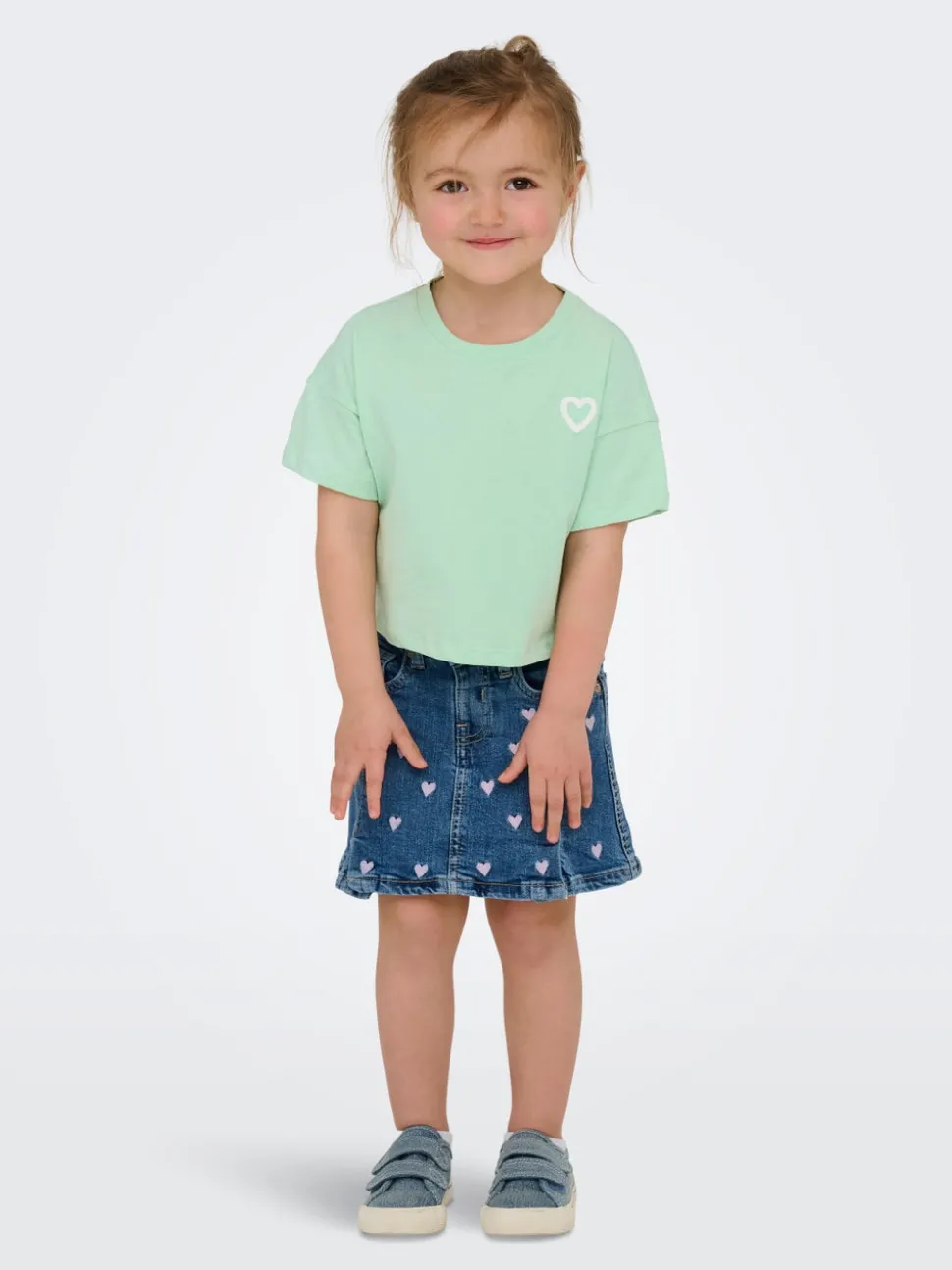 KMGANNA T-shirt