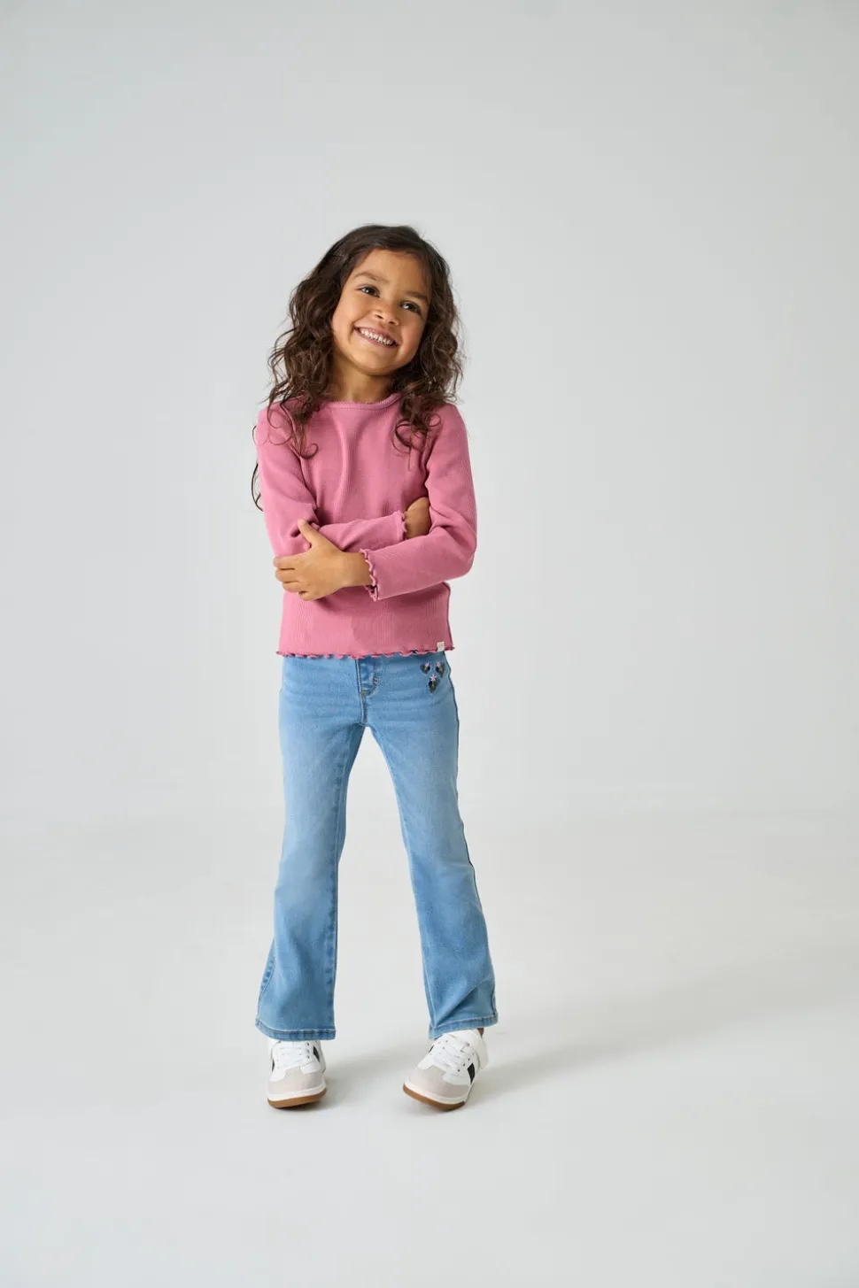 KMGROYAL Flared Fit Jeans