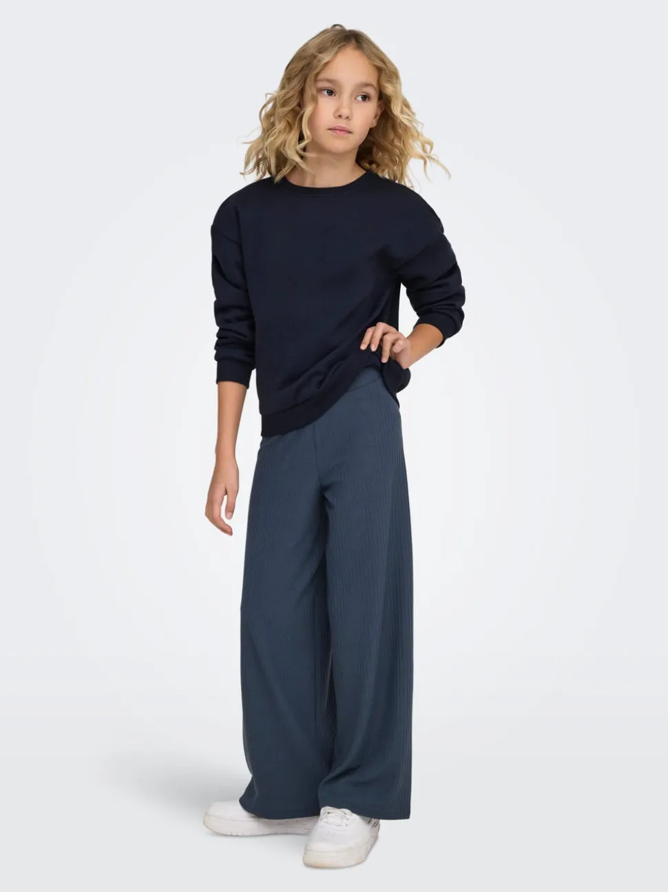 KOGNELLA Wide Leg Fit Pantalon à jambe large