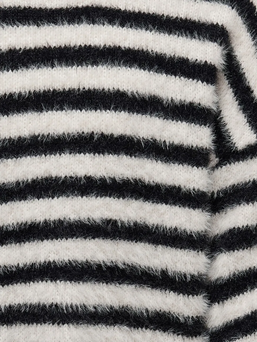 KOGNEWPIUMO Pull en maille