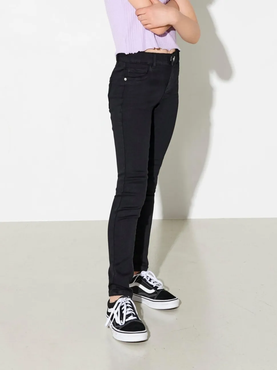 KONRAIN Skinny Fit Jeans