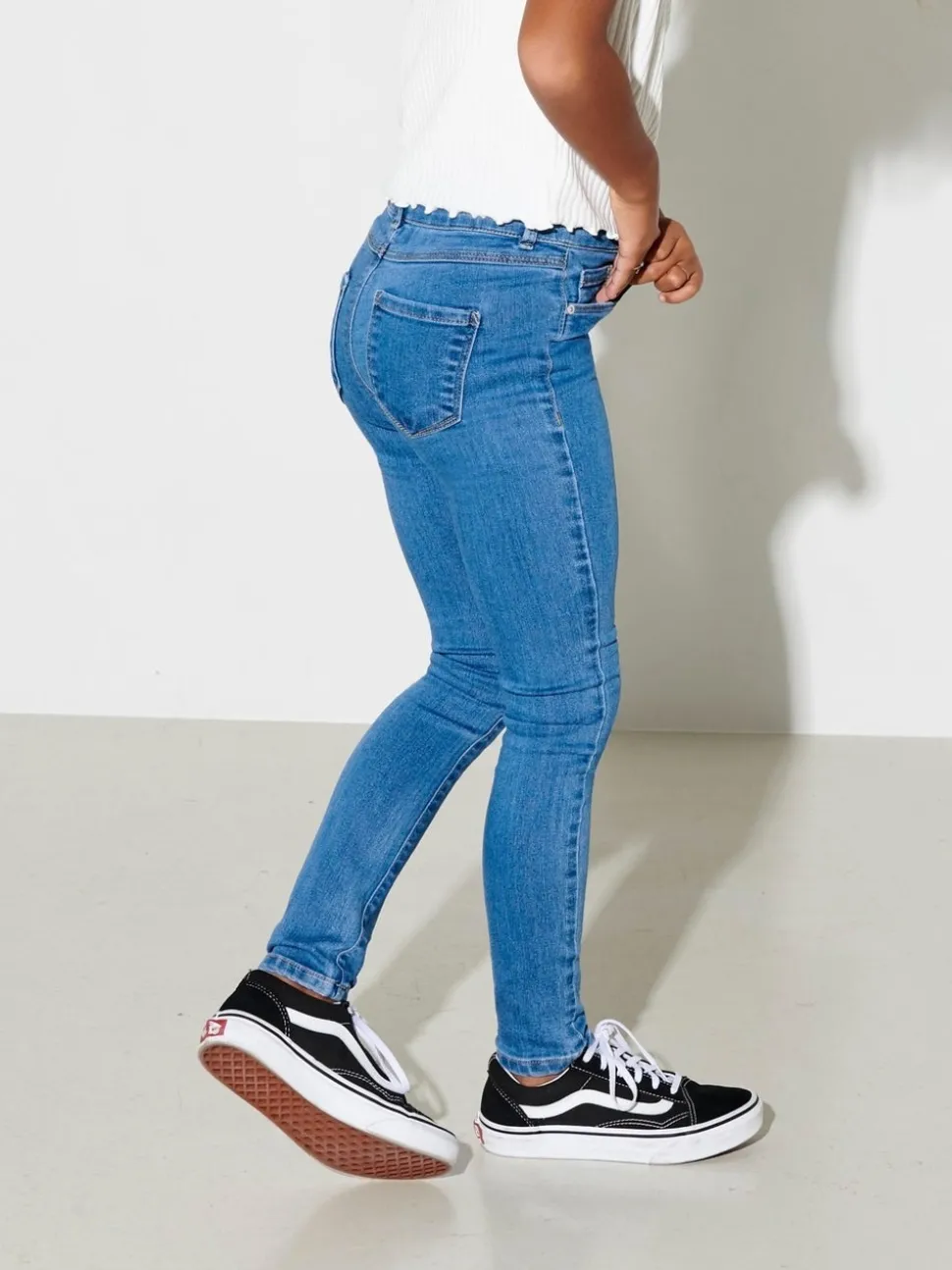 KONRAIN Taille moyenne Skinny Fit Jeans
