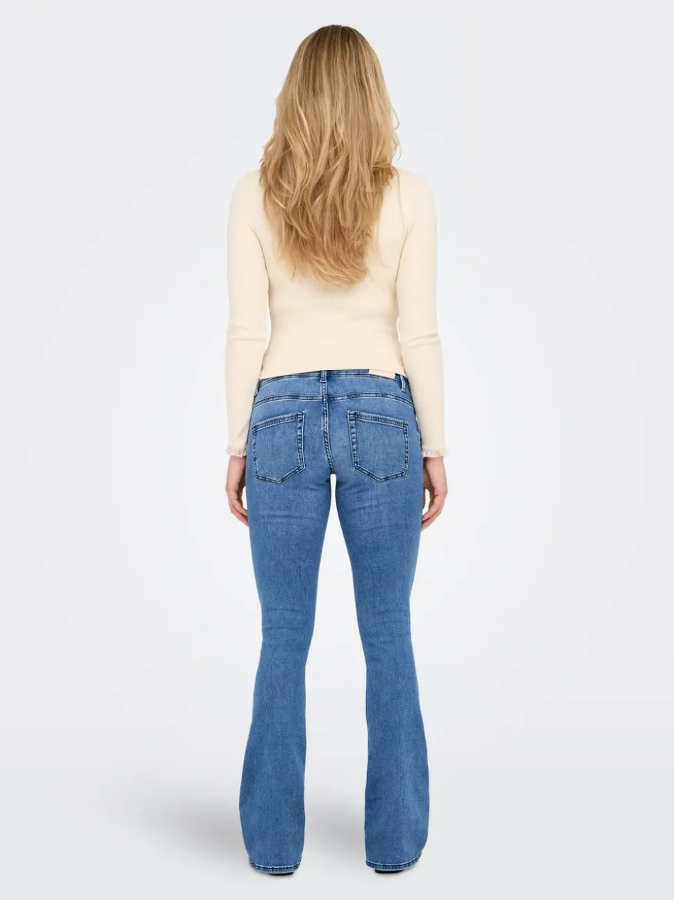 OLMBLUSH Flared Fit Jeans