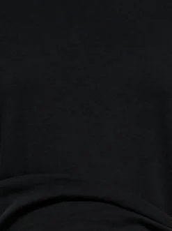 OLMEVALYN T-shirt